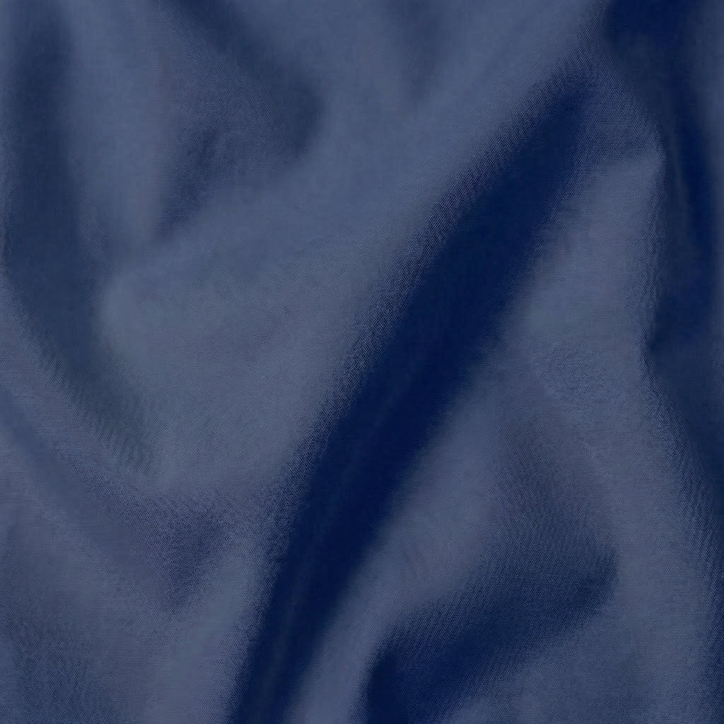TrueFords wrinkle-free shirt size label and care instructions